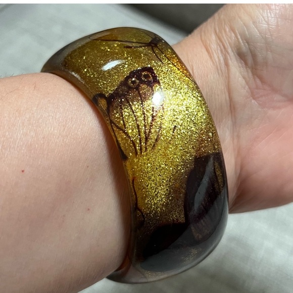 Vintage Lucite Rare 70’s Boho Asymmetrical Organic Butterfly Glitter Bangle - Picture 8 of 13